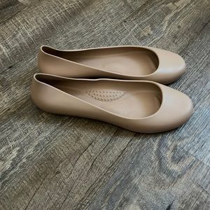Okabashi washable ballet flats